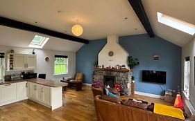 The Rose & Pearl Retreat